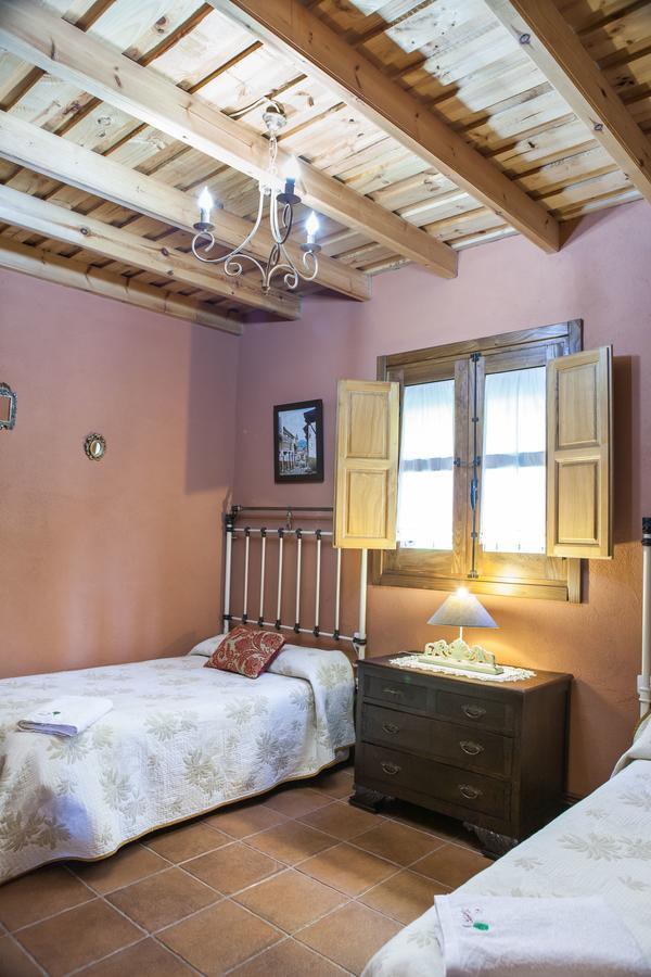 Casa Rural El Pilar Acebo Exterior photo
